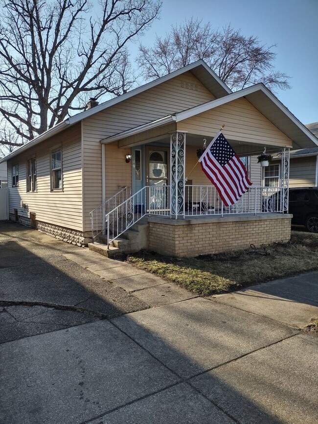 609 Plum St Rental House Rental in Elkhart, IN