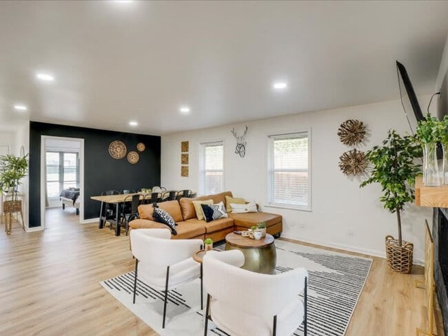 Photo - 3154 Darvany Dr Unit ID1056402P