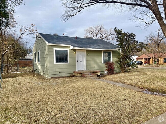 Building Photo - 2781 Moffatt Ave Rental