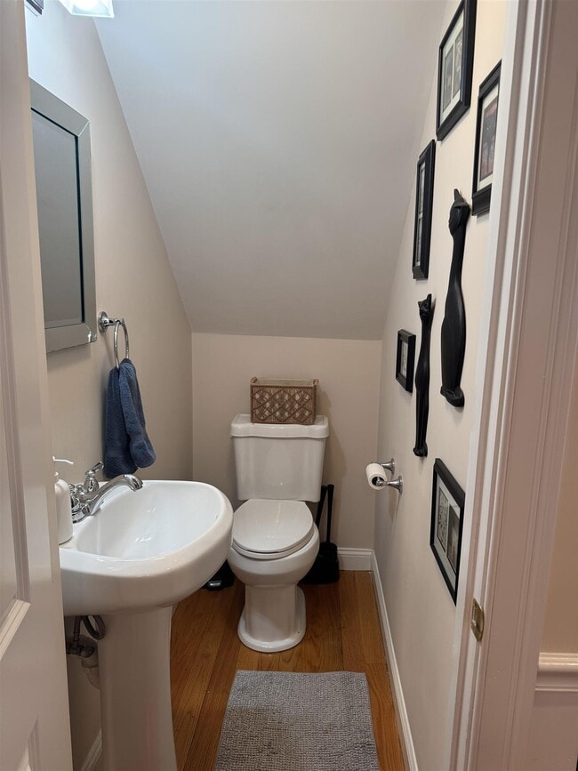 Photo - 11 Winthrop Ct