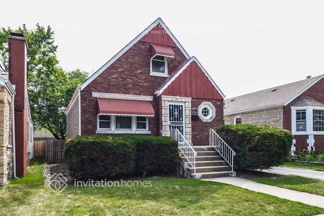 Photo - 9625 S Maplewood Ave