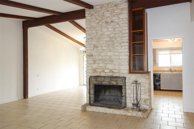 Photo - 1416 Cardinal Hill Dr