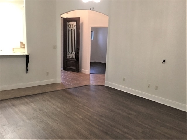 Photo - 2322 Sean St