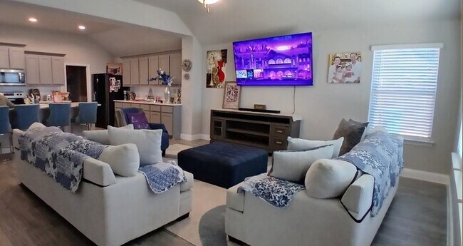 Photo - Bright & Open 3-Bedroom Home in Sought-Aft...
