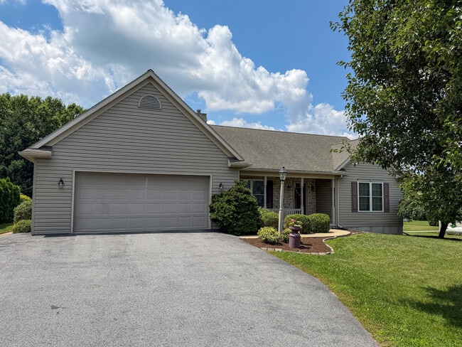 Photo - 1387 Sheep Hill Rd