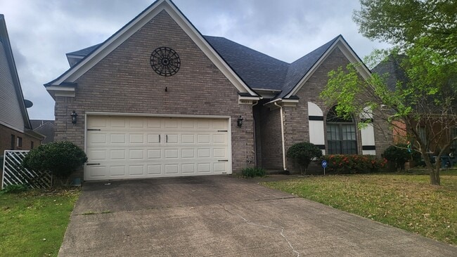 Building Photo - 8023 Jills Creek Dr