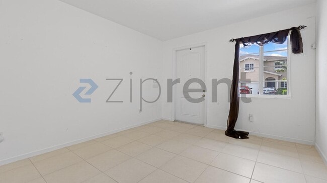 Photo - Unit