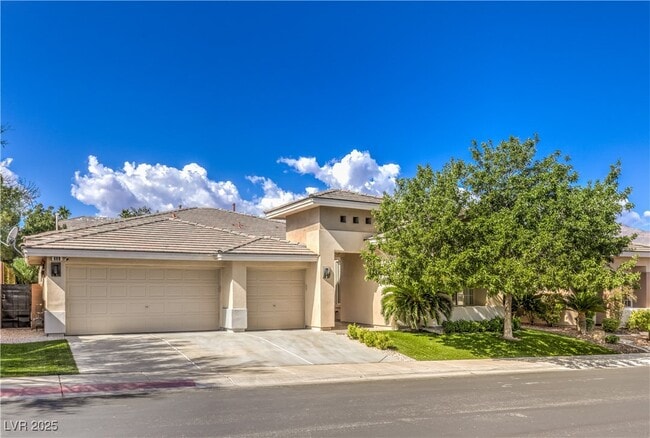 Photo - 609 Point Ridge Pl