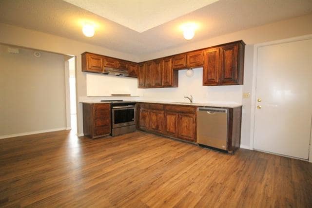 Building Photo - 12027 Leisure Way