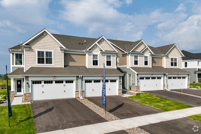 Pueblo de Bentley - Bentley Village Townhomes