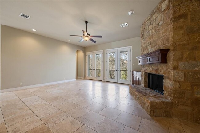 Photo - 1 Chandon Ln