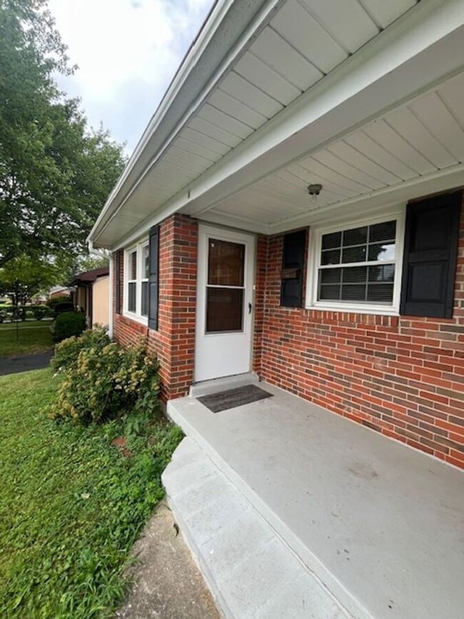Photo - 2160 Winterberry Dr Unit A