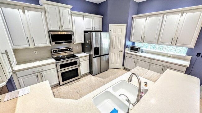 Photo - 705 Fordingbridge Way
