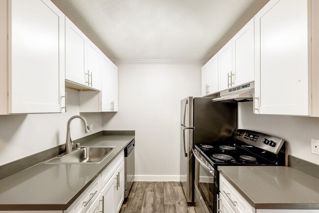 Building Photo - Fountain Park Rental