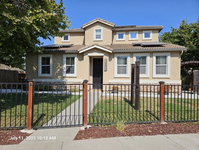 Building Photo - 1927 Spoonbill Rd Rental