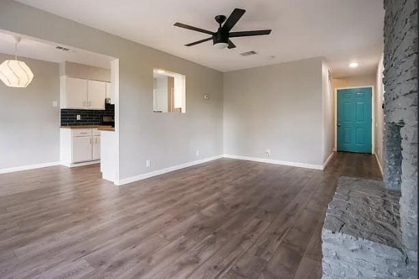 Photo - 411 Parkhill Cove