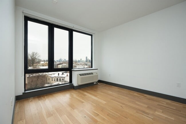 Photo - 424 Arlington Ave Unit 401