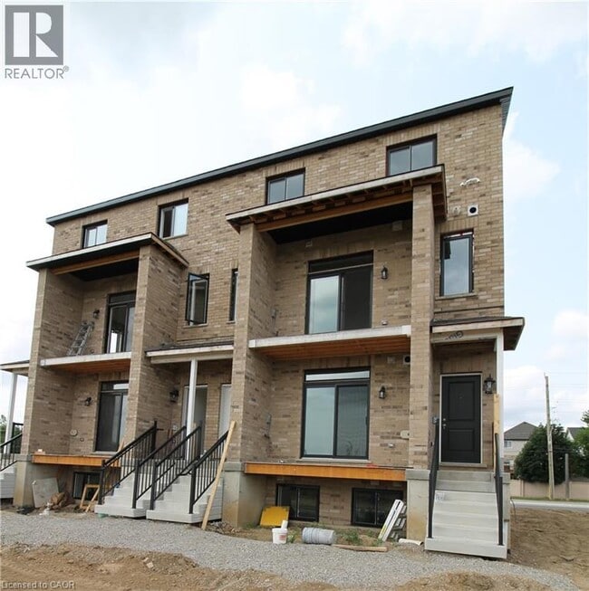 Photo - 1395 Bleams Rd