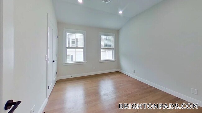 Photo - 153 Foster St Unit 2
