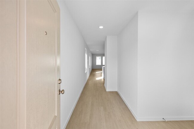 Photo - 21235 Fieni Dr