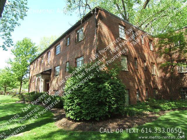 Building Photo - 1724 Richmond Ave Unit Apt. 11