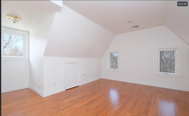 Photo - 821 Palmer Rd