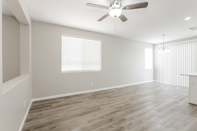 Photo - 9782 Vista Crest Ave