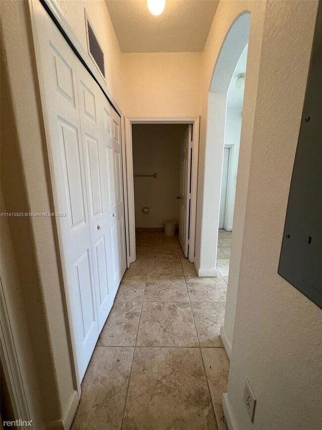 Photo - 2 br, 2.5 bath Condo - 10242 NW 7th St