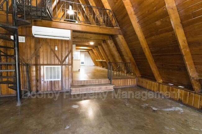 Photo - 3109 Ellis Ave