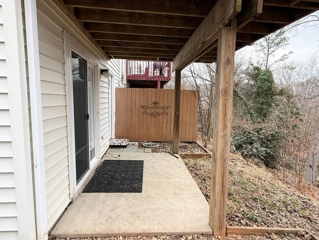 Photo - 326 Riverside Ave