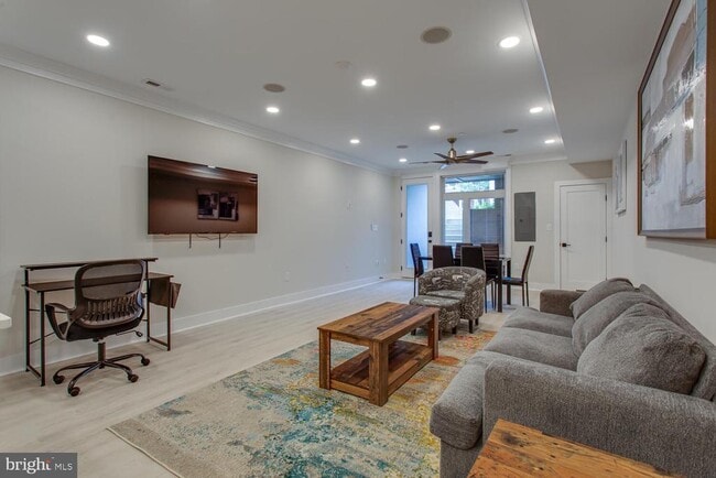 Photo - 3554 13th St NW