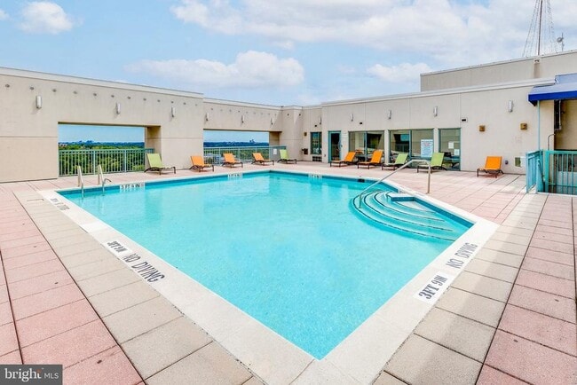 Photo - 851 N Glebe Rd Unit 1606