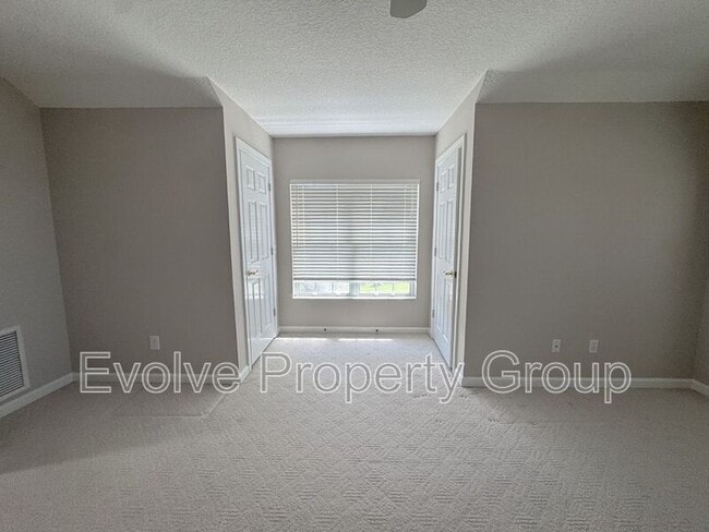 Photo - 822 Summer Bay Dr