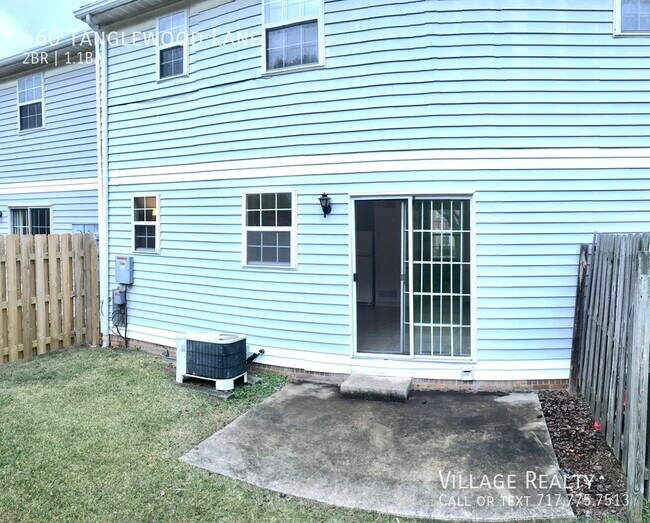 Photo - 460 Tanglewood Ln Townhome