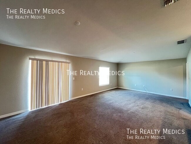 Photo - 13063 SW 43rd Ave Rd