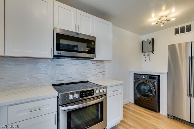 Photo - 1116 S Casino Center Blvd Unit 2
