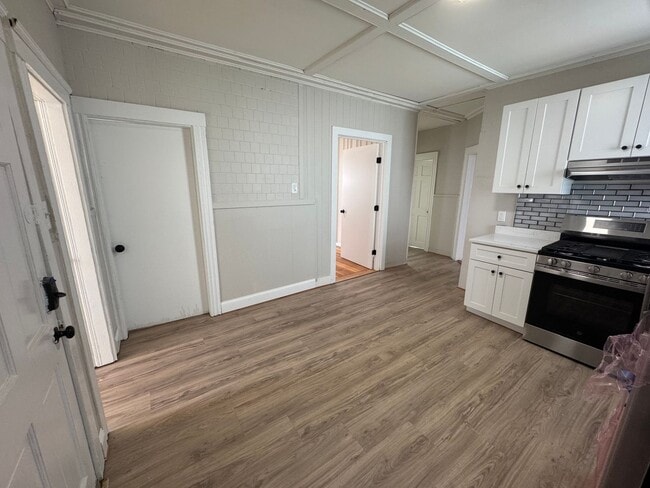 Photo - 58 Pilling St Unit 2