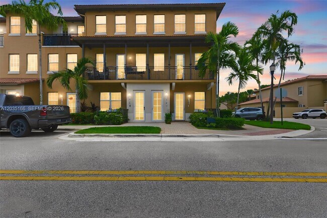 Building Photo - 14776 SW 10th St