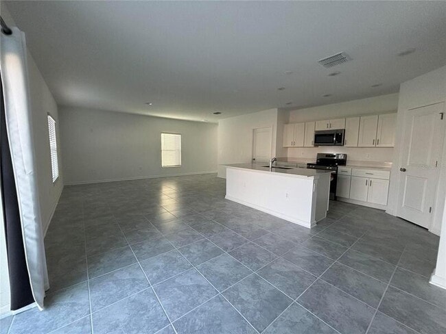 Photo - 1338 Deepwater Cir