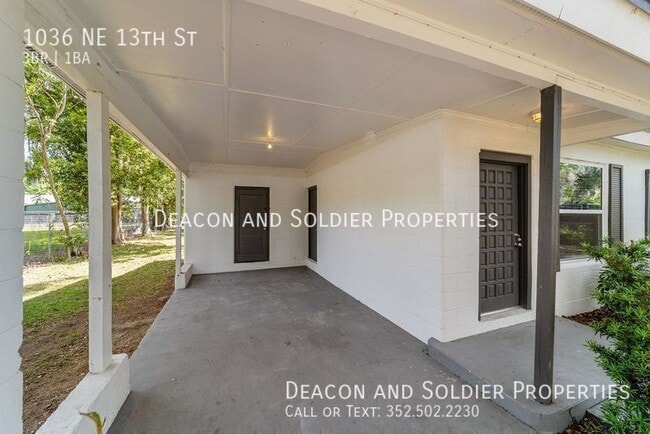 Photo - 1036 NE 13th St