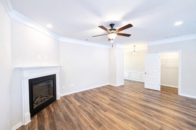 Photo - 3-bedroom Townhome in Buford City Schools with Quartz Kitchen, Private Suite, and Walkable Downto...