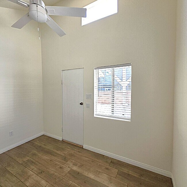 Photo - 5301-5303 Cartwright Ave. Unit 5303.5