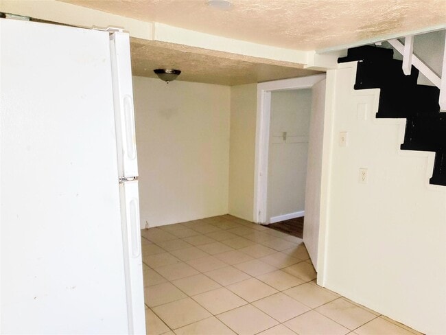 Photo - 900 Mohawk Dr