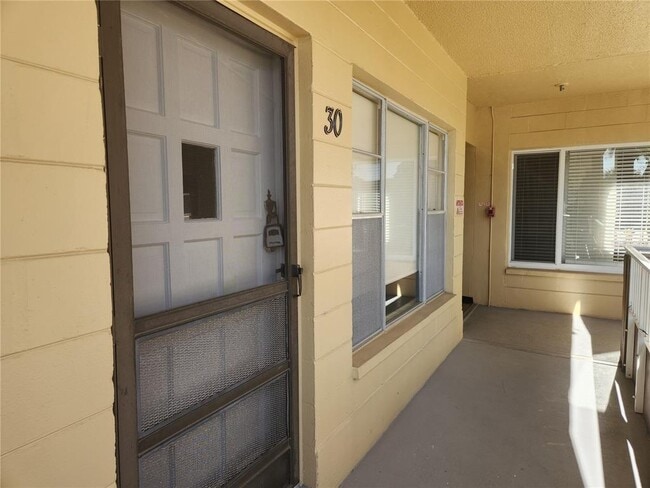 Building Photo - 2402 Ecuadorian Way Unit 30