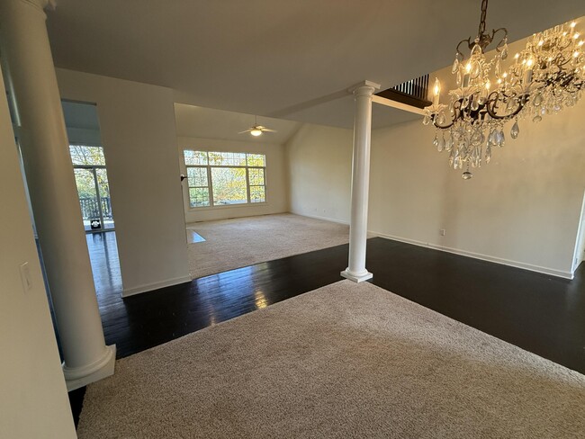 Photo - 18145 Shoreline Ct