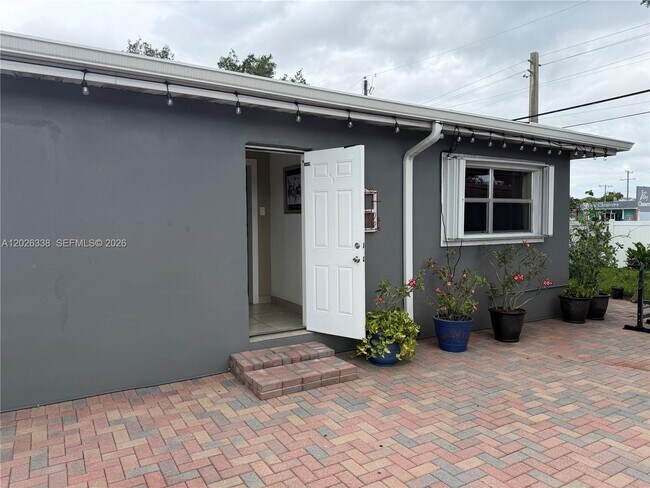 Photo - 414 SW 2nd Terrace Unidad 0