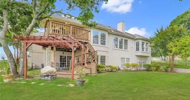 Photo - 7100 Palisades Point