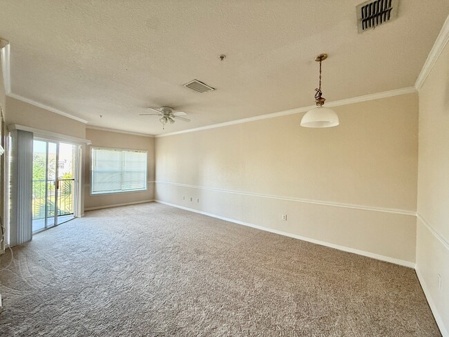 Photo - 3567 Conroy Rd