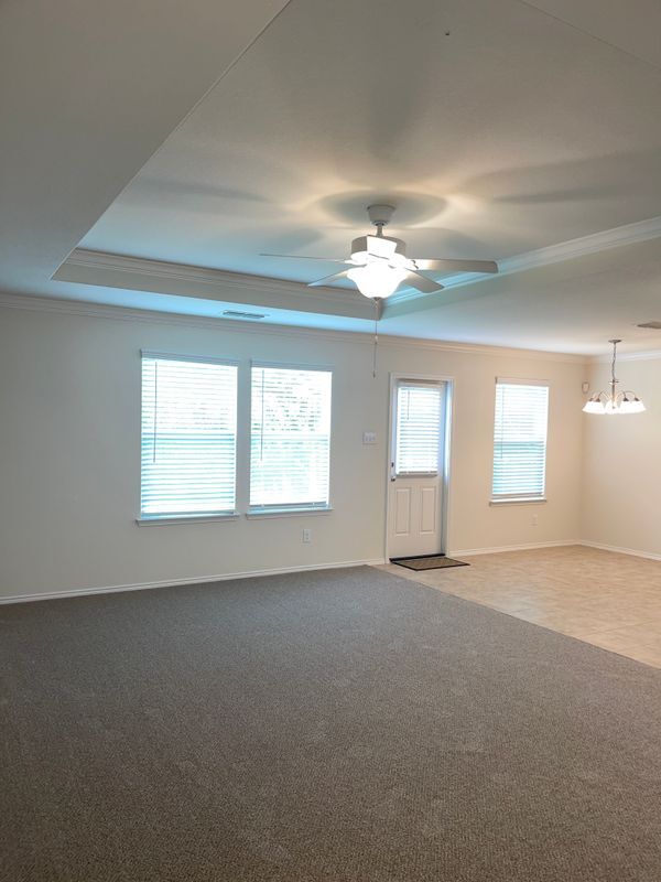 Photo - 138 Waxberry Dr
