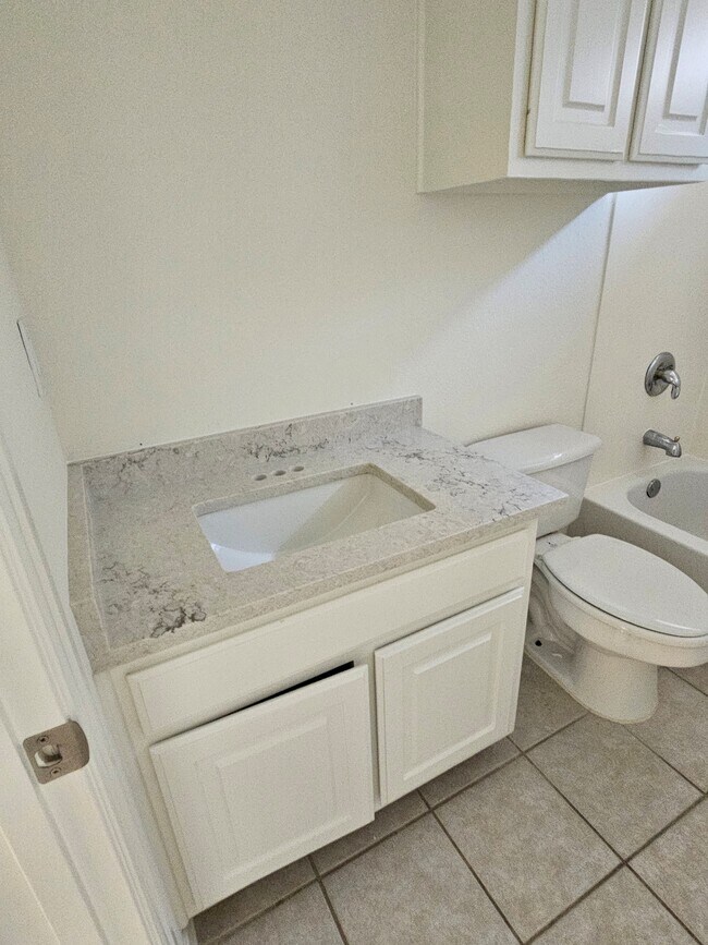 Photo - 1732 Auburn Dr